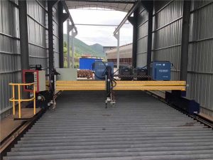 Precision CNC Plasma Cutting Machine Accurate 13000mm With Servo Motor